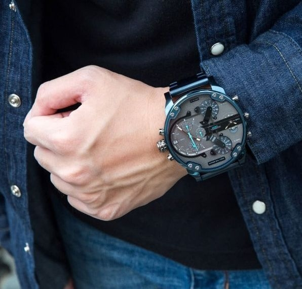 Diesel DZ7414 Daddy 2.0 Chronograph Men's Watch – Grey Dial & Blue Stainless Steel Strap